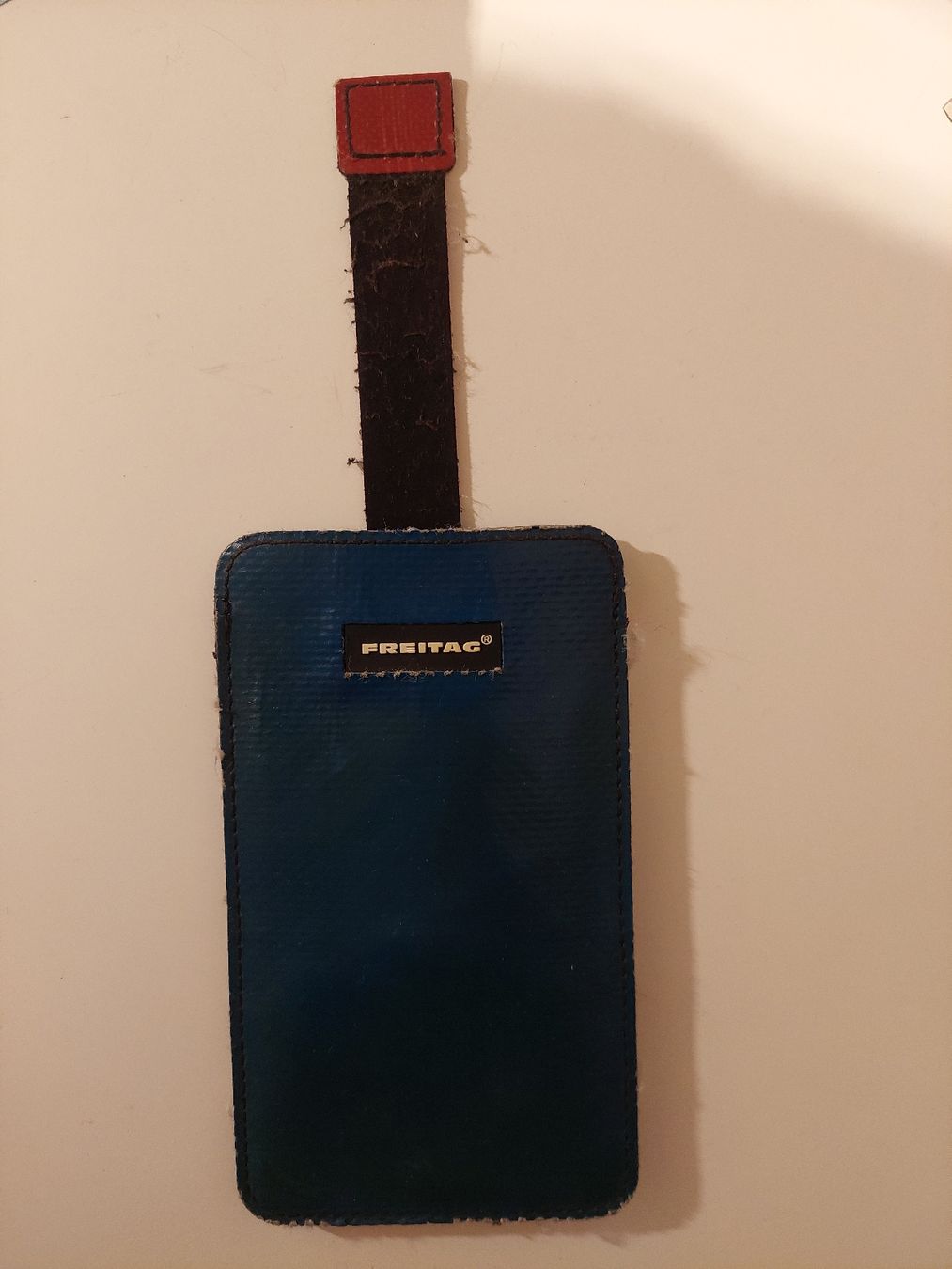 Freitag Cover & Protezioni schermo: Freitag Handyhülle – Usato da Ennetbaden venduto da bad_5fyg 3