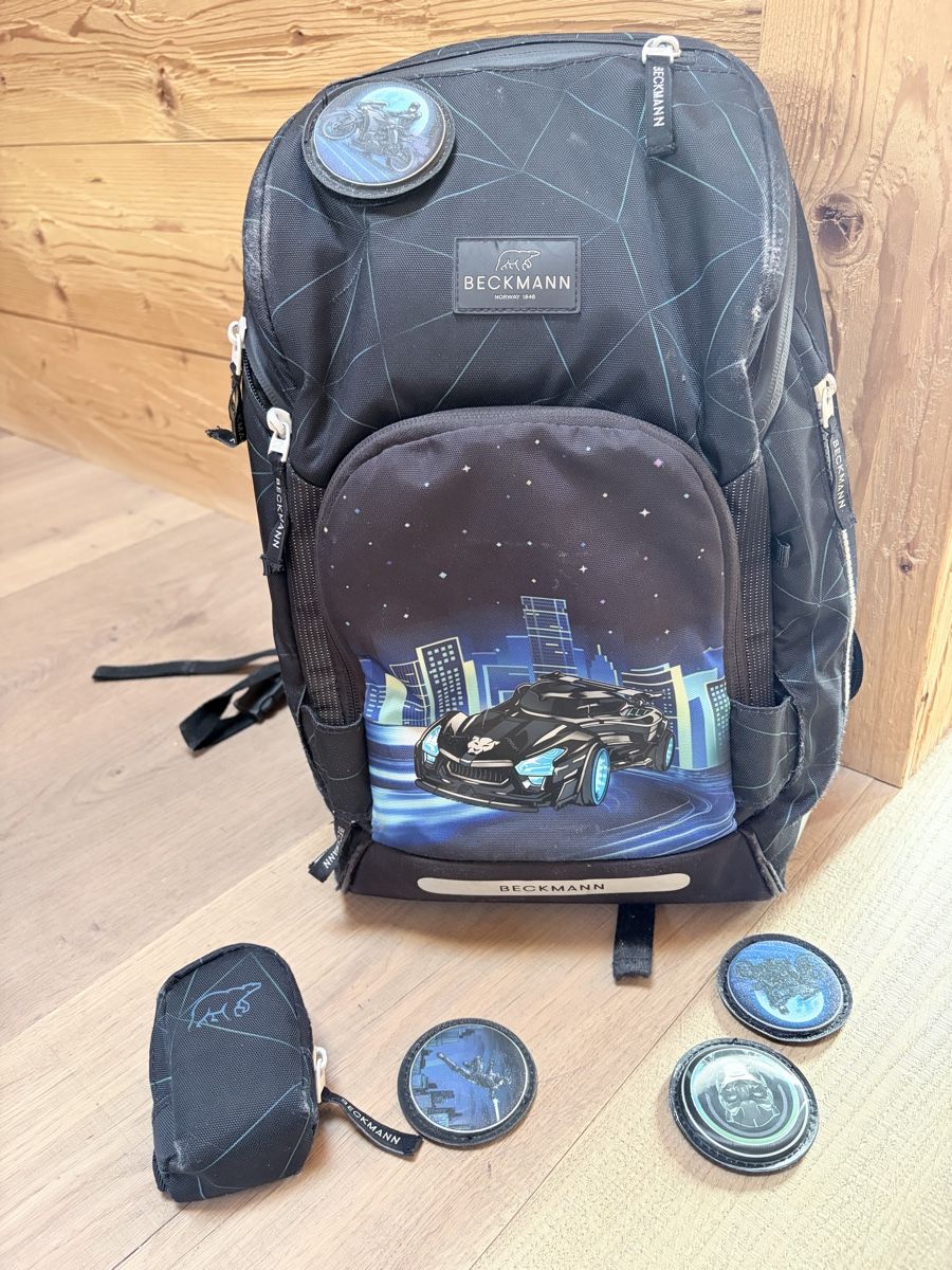 Borse & Zaini: Beckmann Schulrucksack mit Patches – Usato da Saanenmöser venduto da ballerinas