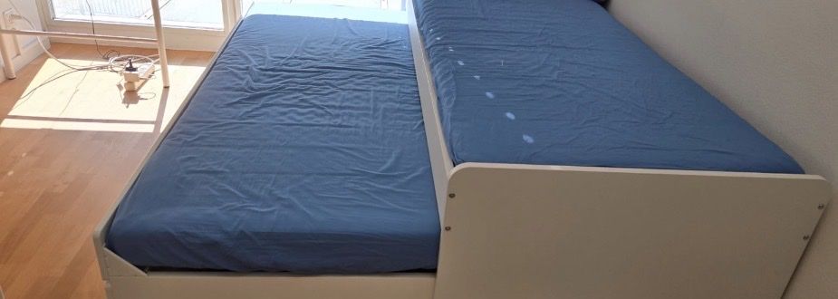 Betten: Twin pull-out bed w/ storage drawer – Neu (gemäss Beschreibung) aus Aesch BL von kan_n6p2