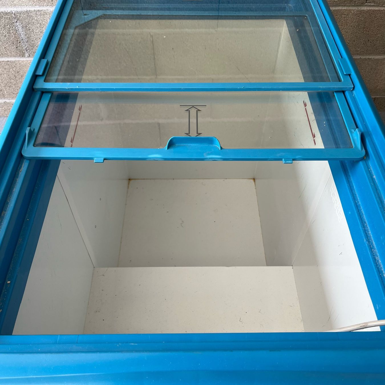 Congelatori: Congelateur à glace Frisco – Usato da La Tour-de-Peilz venduto da sansan_19 2
