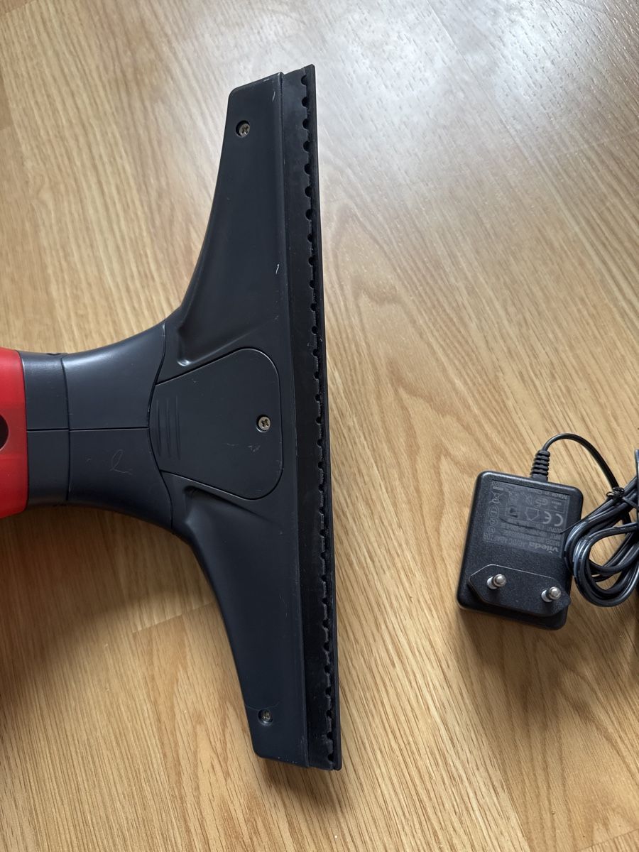 Vileda Altro per la casa: Volera Cordless Window Vacuum Cleaner – Usato da Dübendorf venduto da ClaraS. 5