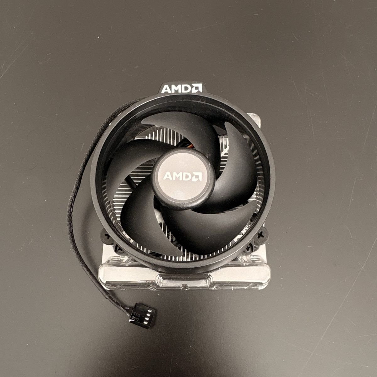 Amd Componenti elettronici: AMD Wraith Stealth CPU-Kühler | Sockel AM4, Original – Usato da Winterthur venduto da TechCheck