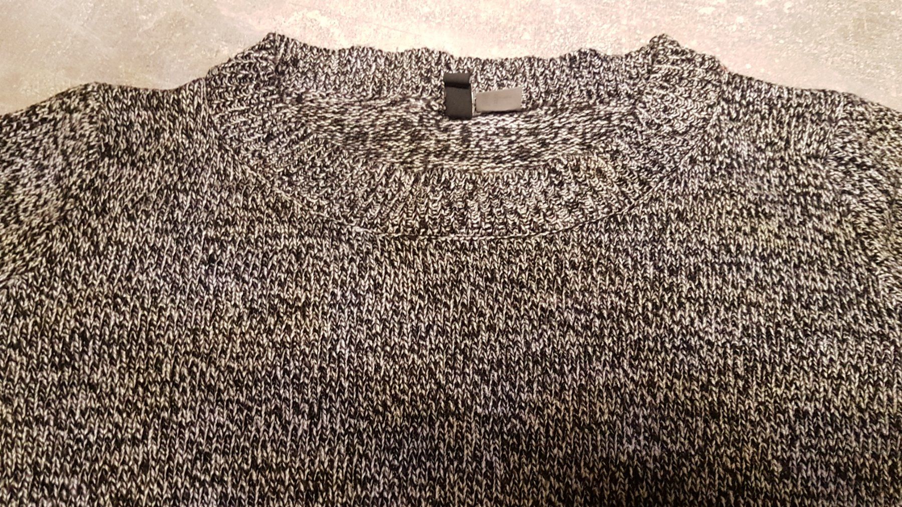H&M Pullover & Sweatshirts: Pull grandeur M marque H&M – Gebraucht aus Villiers von san_jn5w 1