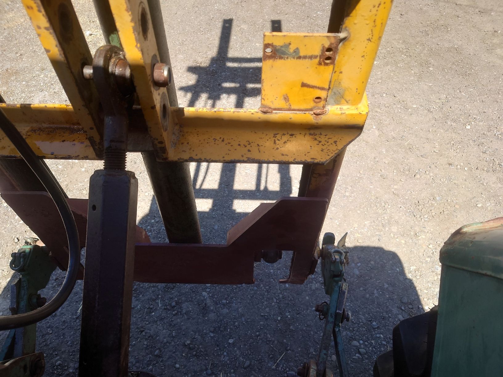 Chargeur de ferme: Heckstapler für Traktor – Défectueux à Oberbüren par penaltystar 4