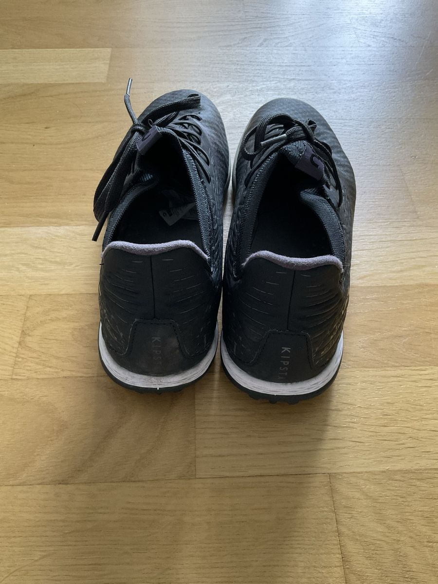 Decathlon Scarpe da uomo: Fussballschuhe von Kipsta – Usato da Horw venduto da Spi8992 2
