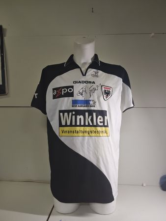 Trikot von FC Aarau signiert, in Gr. L (nov618)