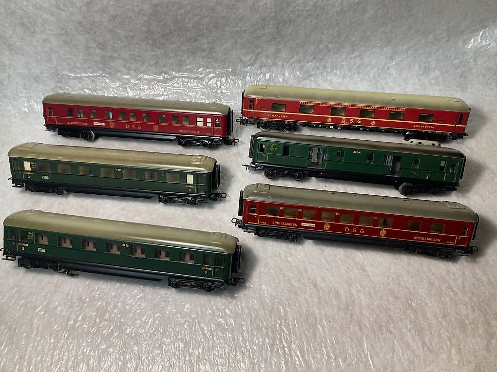 Märklin Modelleisenbahnen: Personenwagen – Gebraucht aus Wald ZH von Sbbemilio