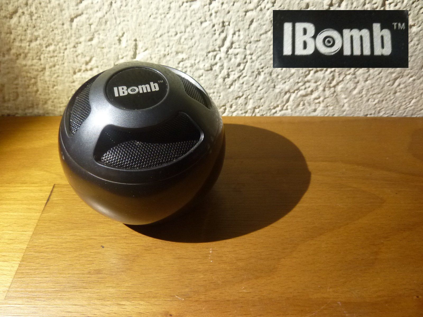 Lautsprecher: IBomb Thunder Ball EX800 Bluetooth Speaker (Black) – Gebraucht aus Hochfelden von swissice