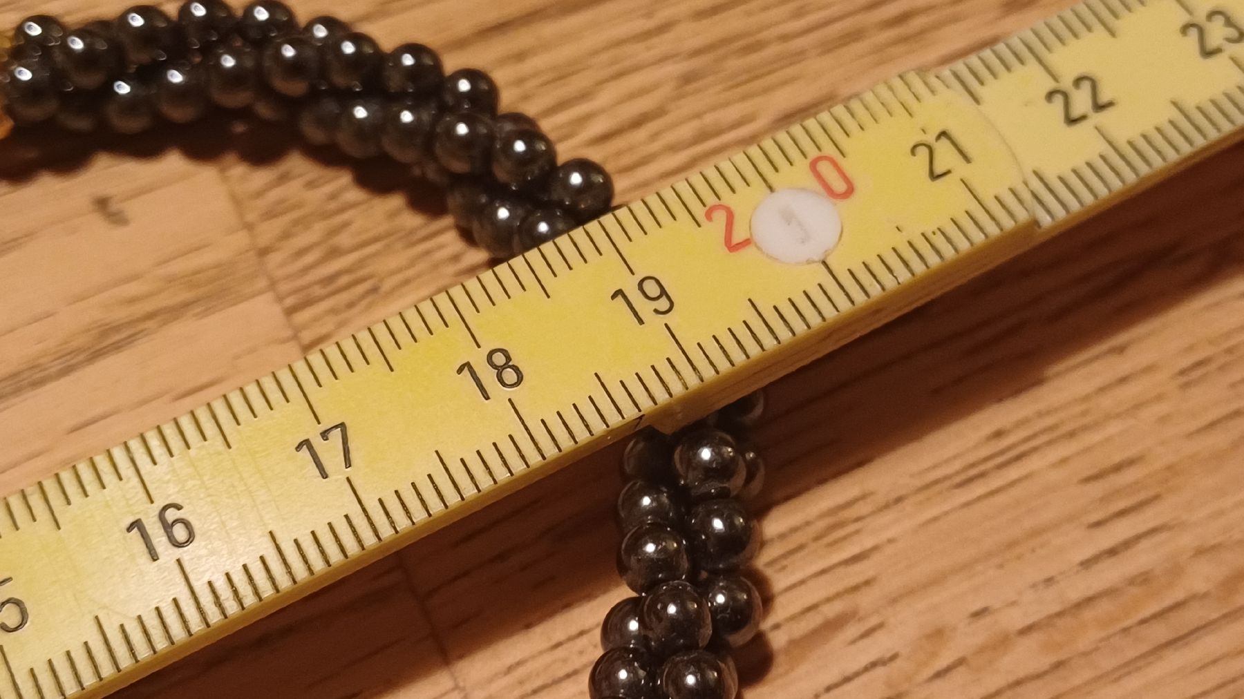 Catenine: Schöne Steinkette – Usato da Flawil venduto da Naphtali 2