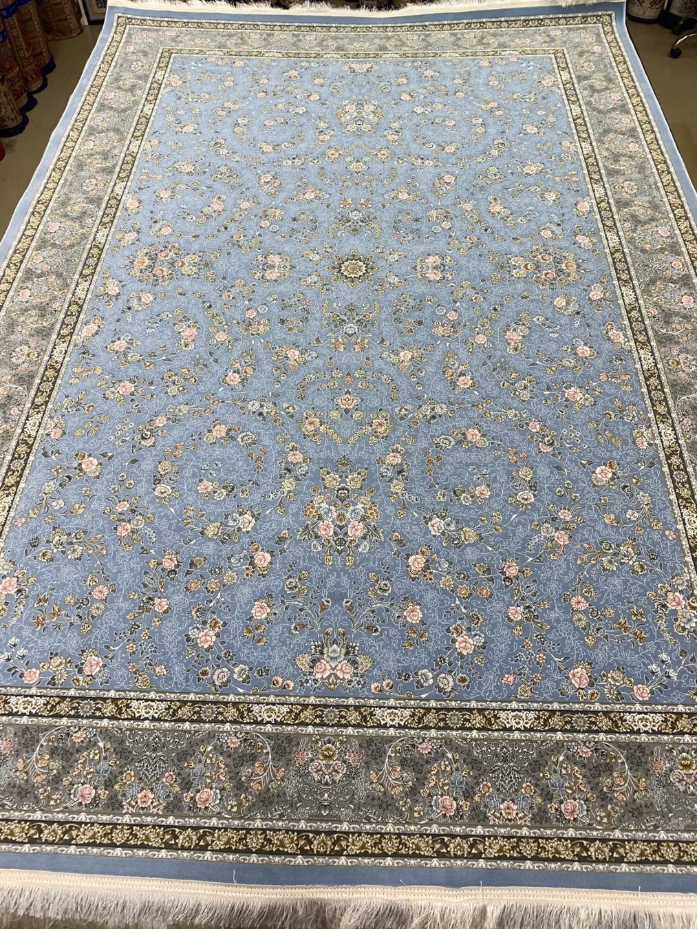 Tappeti: Edler Orientteppich, hellblau mit Blumenmuster, Top Zustand! – Nuovo e nell'imballaggio originale da Birmensdorf ZH venduto da azad110 1