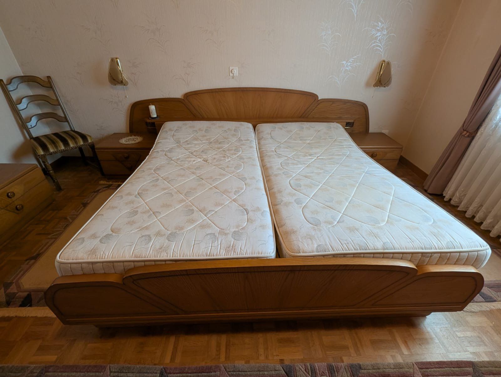 Schlafzimmer komplett, Top Zustand! (Gebraucht) in Welschenrohr für CHF 1 – nur Abholung auf Ricardo kaufen