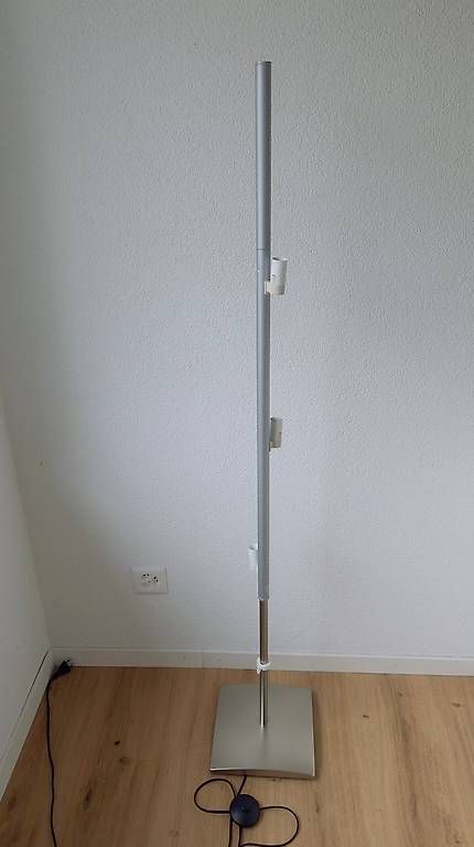 Lampade: Standleuchte weiss / beige – Usato da Weinfelden venduto da Seikatsu