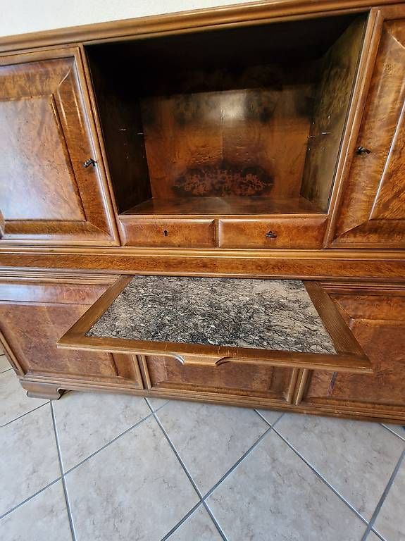Credenze: Elegante credenza – Usato da Savosa venduto da giu_6djk 3