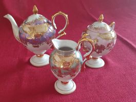 Asiatisches  feines Porzellan,  Tee oder Kaffee Services