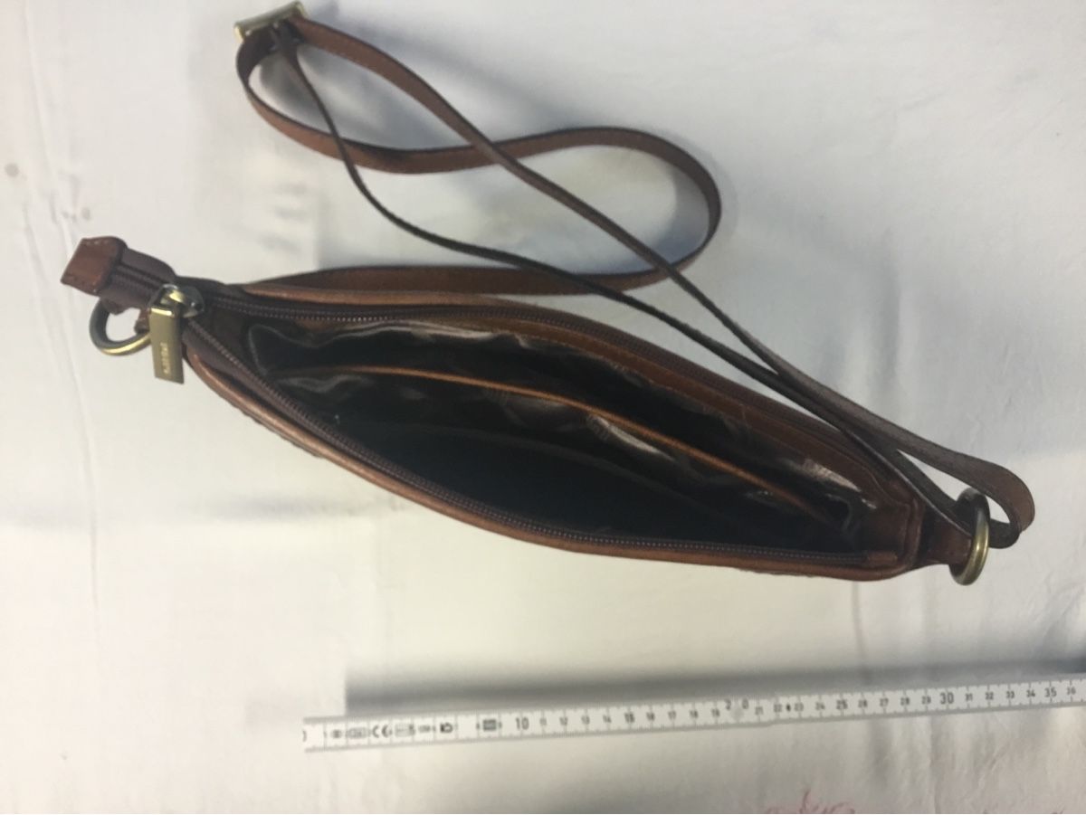 Taschen für Damen: Vintage Umhängetasche Leder, Giudi – Neu (gemäss Beschreibung) aus Rütihof von ALAFC 2