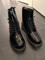Dr. Martens Lack-Lederstiefel, Grösse 40, neu