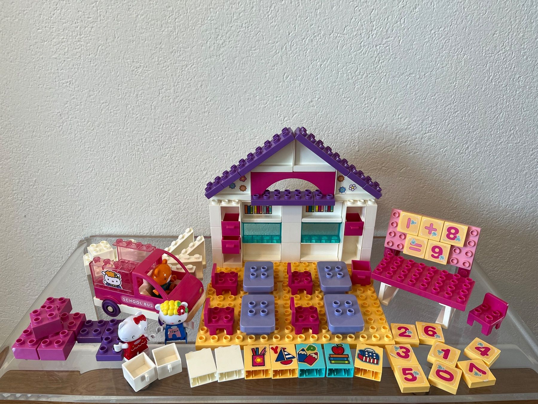 Hello Kitty Baukästen: LEGO Duplo-kompatibles Hello Kitty-Set – Gebraucht aus Adliswil von Ritchey 1