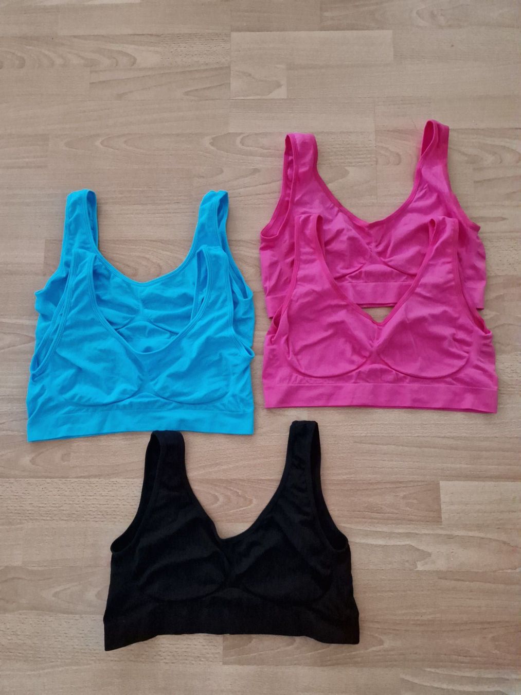 Sonstige Unterwäsche: 5 Damen Sport BH Bustier Set NEU – Neu (gemäss Beschreibung) aus Neuhausen am Rheinfall von Alchimista
