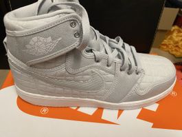 NIKE Jordan 1 AIKO Retro Pure Platinum,FABRIKNEU,Gr.44