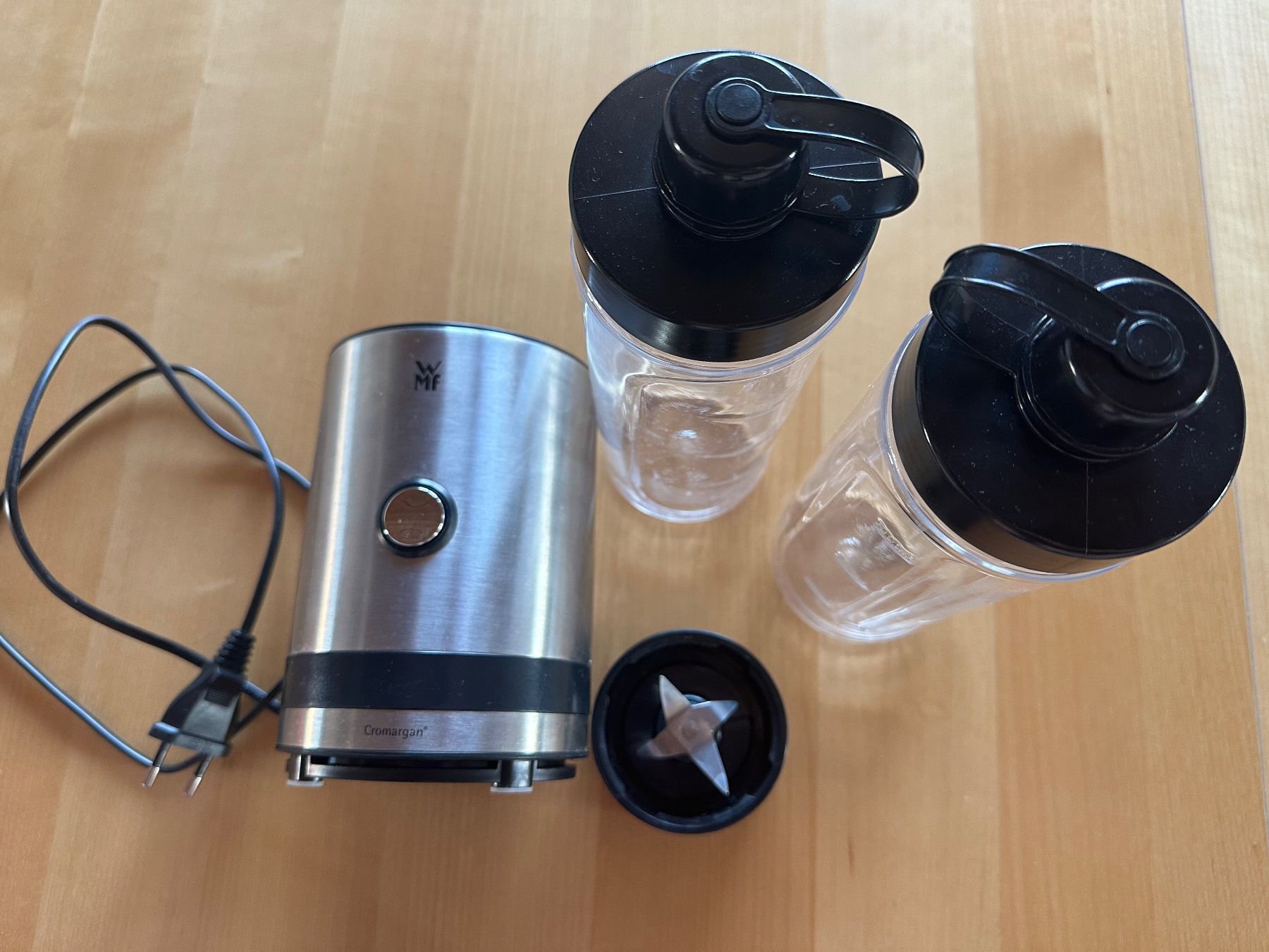 WMF Küchengeräte: WMF Kult X Mix & Go Standmixer – Gebraucht aus Buchs AG von lucazubi7