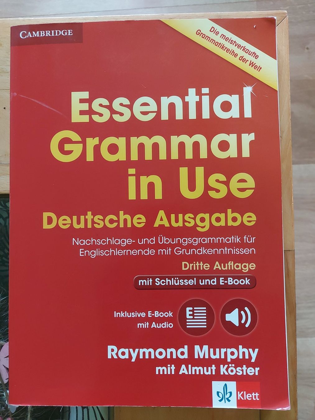 Libri: Cambridge English Book ESSENTIAL GRAMMAR IN USE – Nuovo (secondo la descrizione) da Wohlenschwil venduto da Lexah