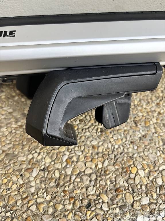 Portapacchi: Thule Dachträger Wingbar Evo 127 – Usato da Ins venduto da Vision77 2