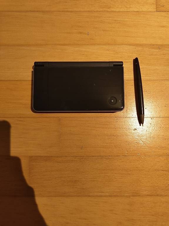 Konsolen: Nintendo DSi XL – Gebraucht aus Einsiedeln von Matteo_123 2