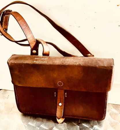 Kartenasche Schweizer Armee Vintage braun guter Zustand