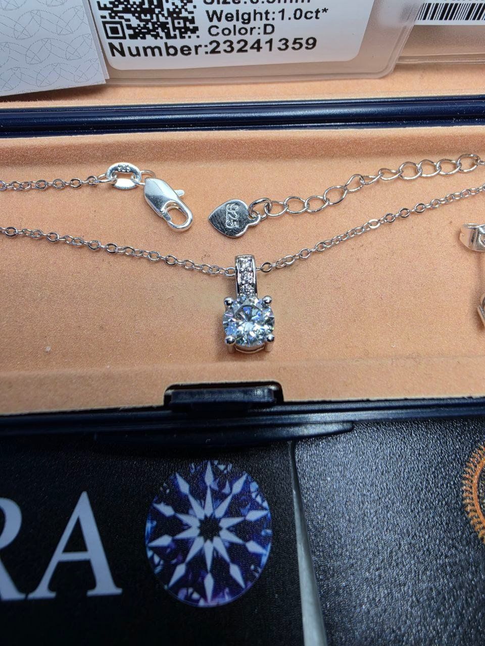 Altri gioielli: Ensemble argent et diamants de moissanites de 2 ct GRA – Nuovo e nell'imballaggio originale da Reconvilier venduto da Tsma67 8