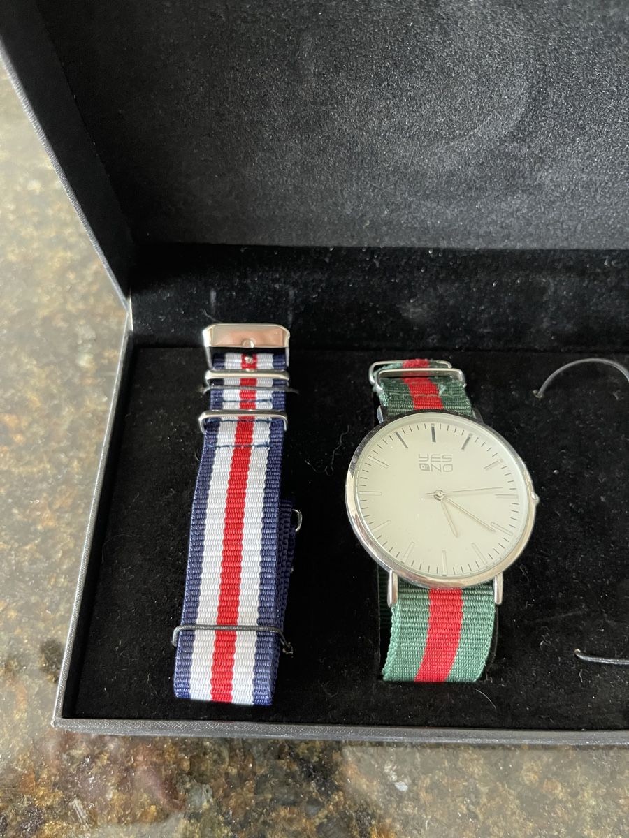 Uhren: Herrenuhr mit zwei Armbändern – Gebraucht aus Wohlen AG von abaci