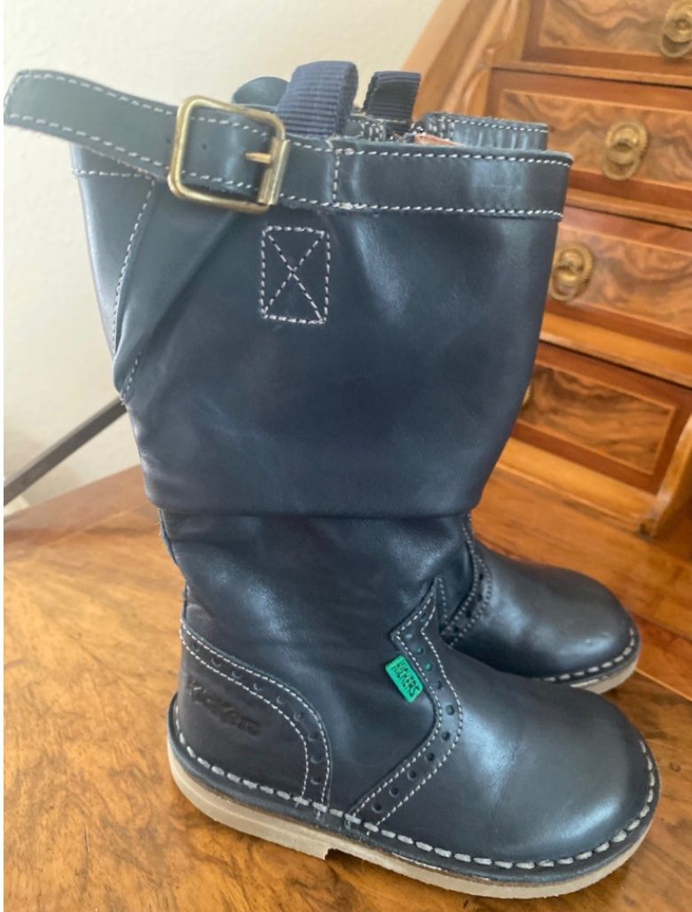 Kickers Scarpe per ragazze: Mädchen Lederstiefel dunkelblau – Usato da Zürich venduto da Sol65 1