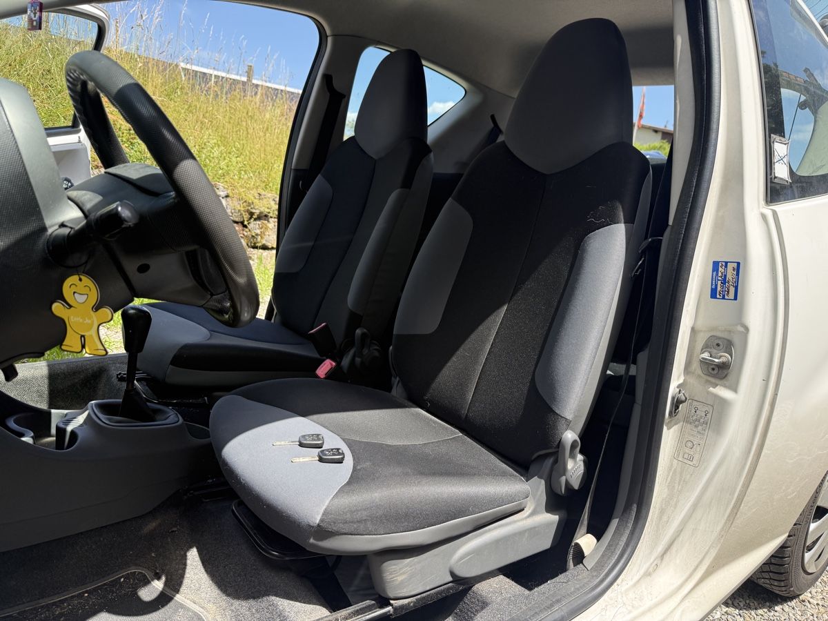 Peugeot Automobili: Peugeot 107 1.0 I – Usato da Bern venduto da CarCollectorBern 6
