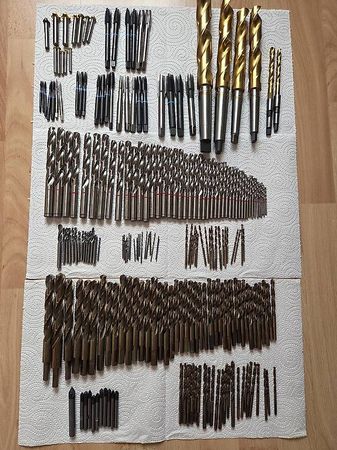 Bohrer/ Gewindebohrer für Stahl und Chromstahl NEU UNBENUTZT