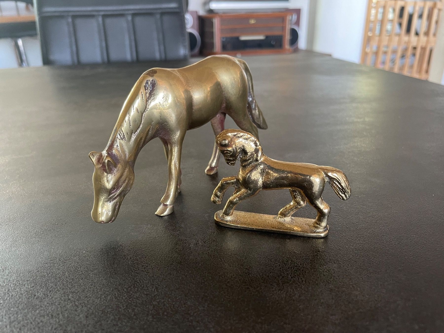 Figuren: Ancienne Statuettes Chevaux en Laiton – Gebraucht aus Vallamand von Bricbracbroc82 1