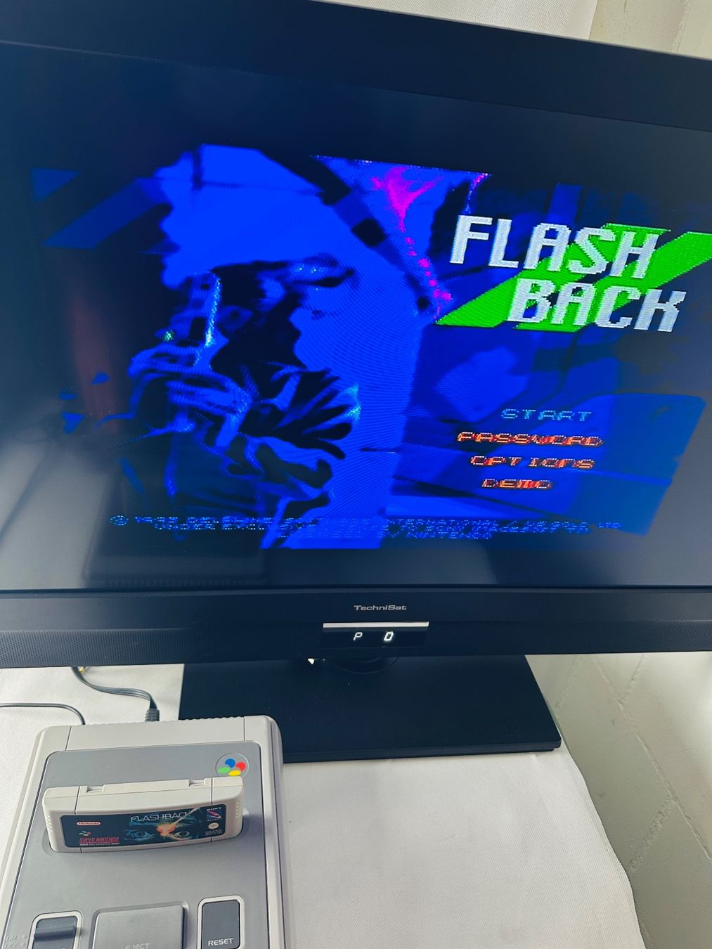 Nintendo Giochi: Super Nintendo SNES Flashback PAL – Usato da Kappel SO venduto da MyFunBox 2