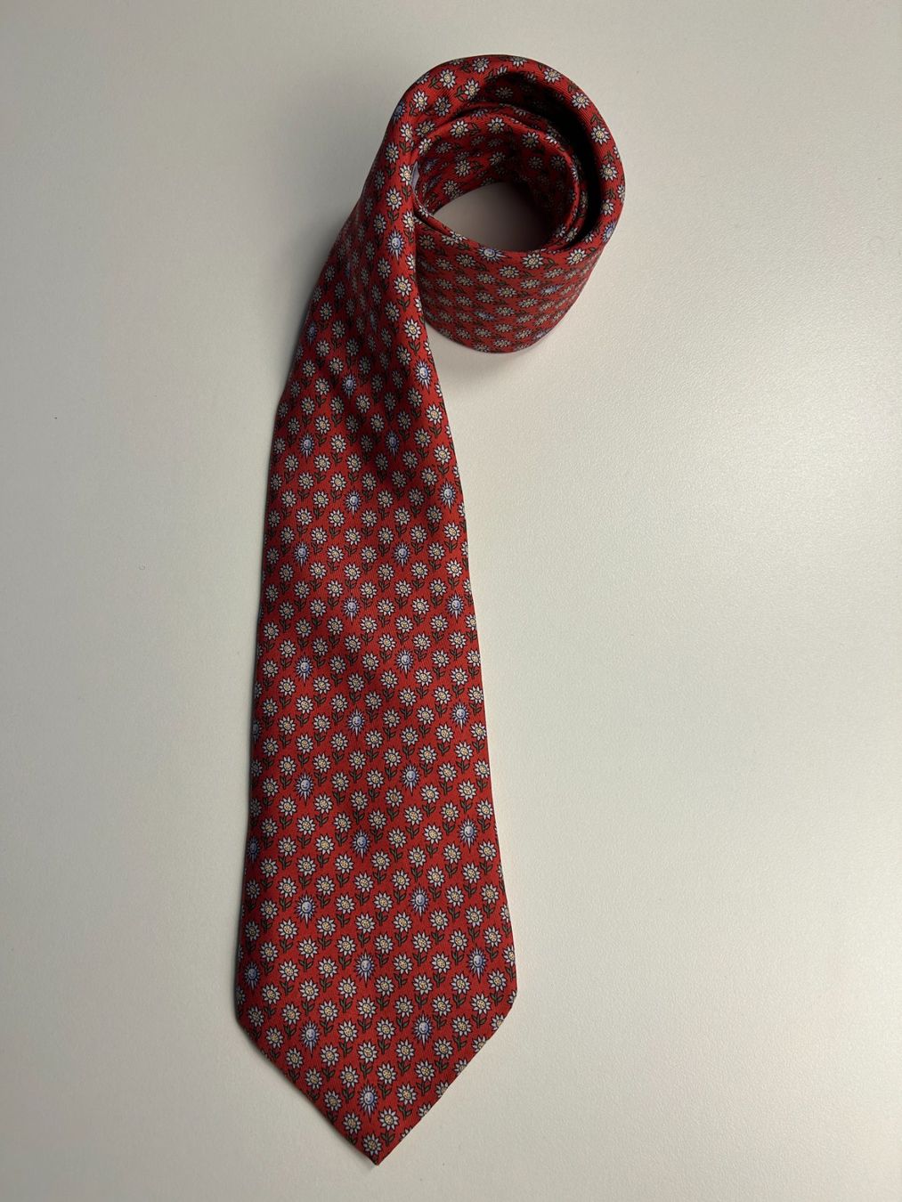 Hermès Cravatte: Hermès Blumen Krawatte – Nuovo (secondo la descrizione) da Bern venduto da kurtikobolt74 1