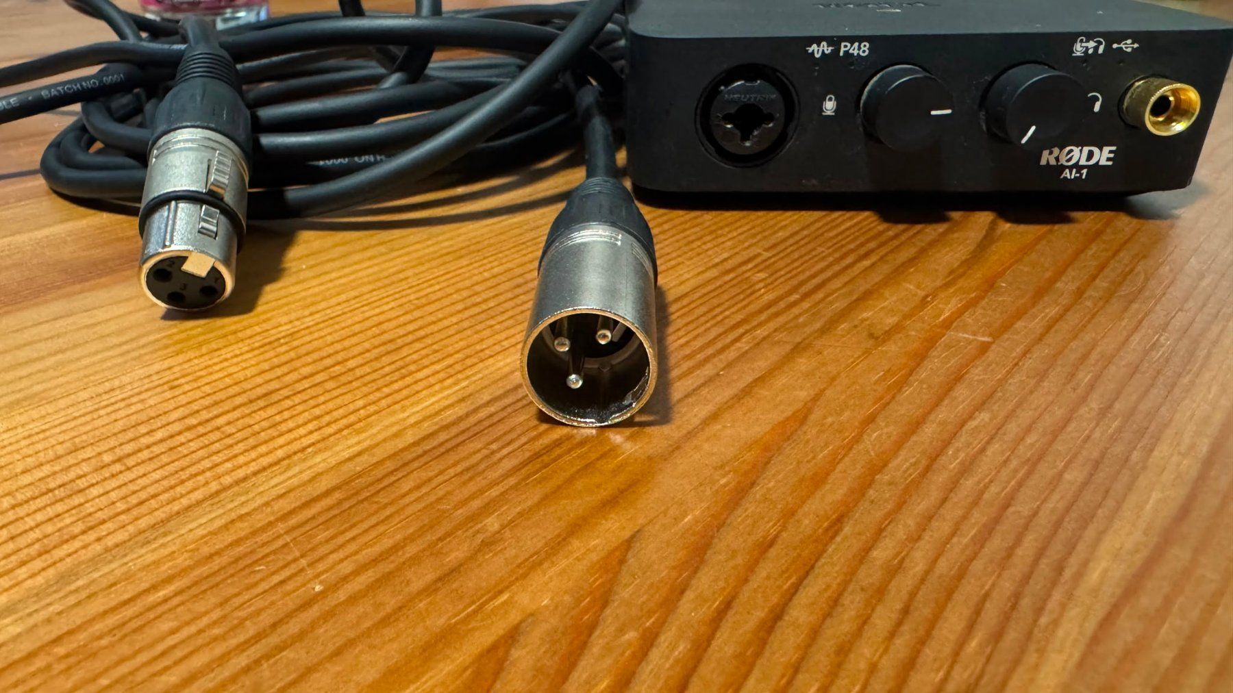 Platines de mixage: RØDE AI-1 + XLR Kabel – D'occasion à Dietikon par kRizzzZy96 1