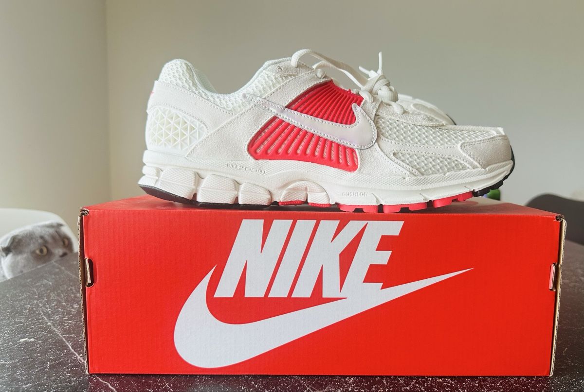 Nike Scarpe da uomo: Nike Zoom Vomero 5 – Nuovo e nell'imballaggio originale da Biel/Bienne venduto da Akwawini 4