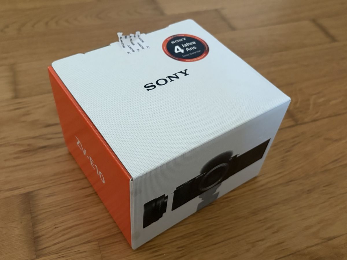 Sony Fotocamera: Sony Alpha ZV-E10 + Objektiv und OVP – Nuovo (secondo la descrizione) da Rüti ZH venduto da Flowerfield 3