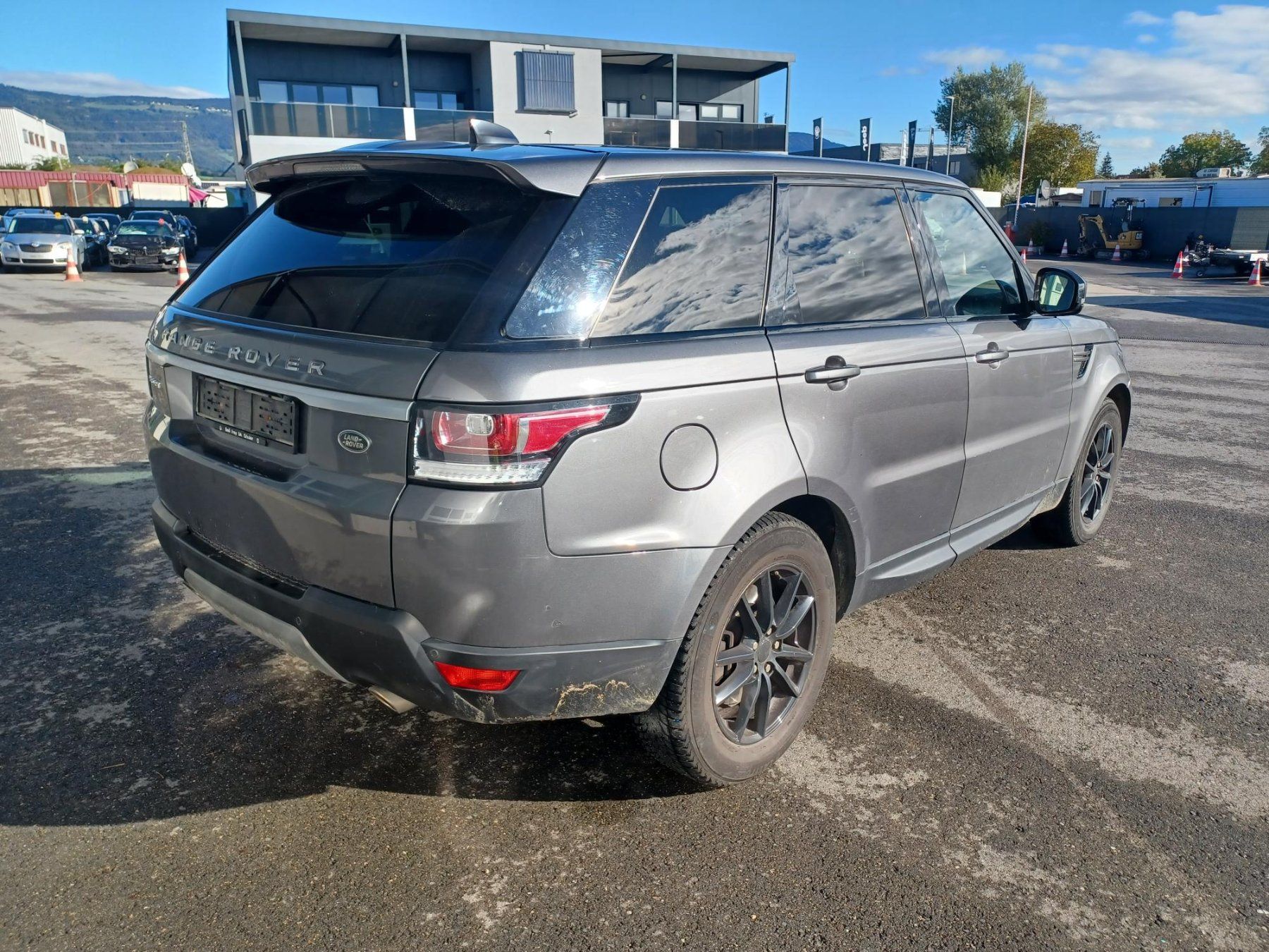 Land Rover Autos: Range Rover Sport 3.0 – D'occasion à Yverdon-les-Bains par  2