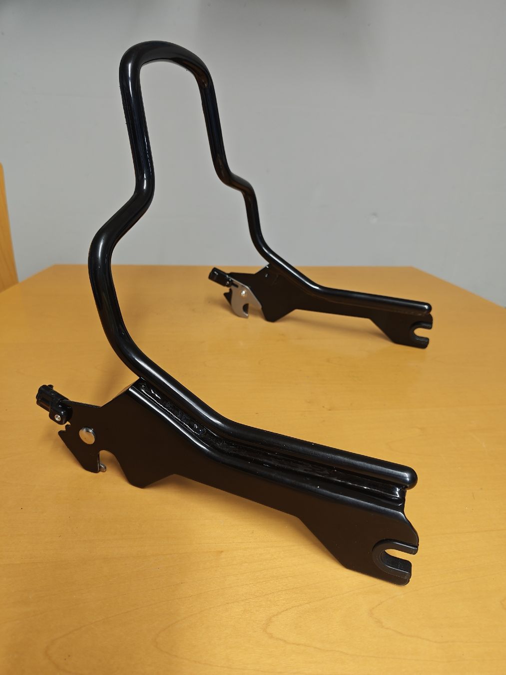 Harley-Davidson Tutti i ricambio per moto: Harley Davidson Sissy Bar – Usato da Unterseen venduto da Janic00 1