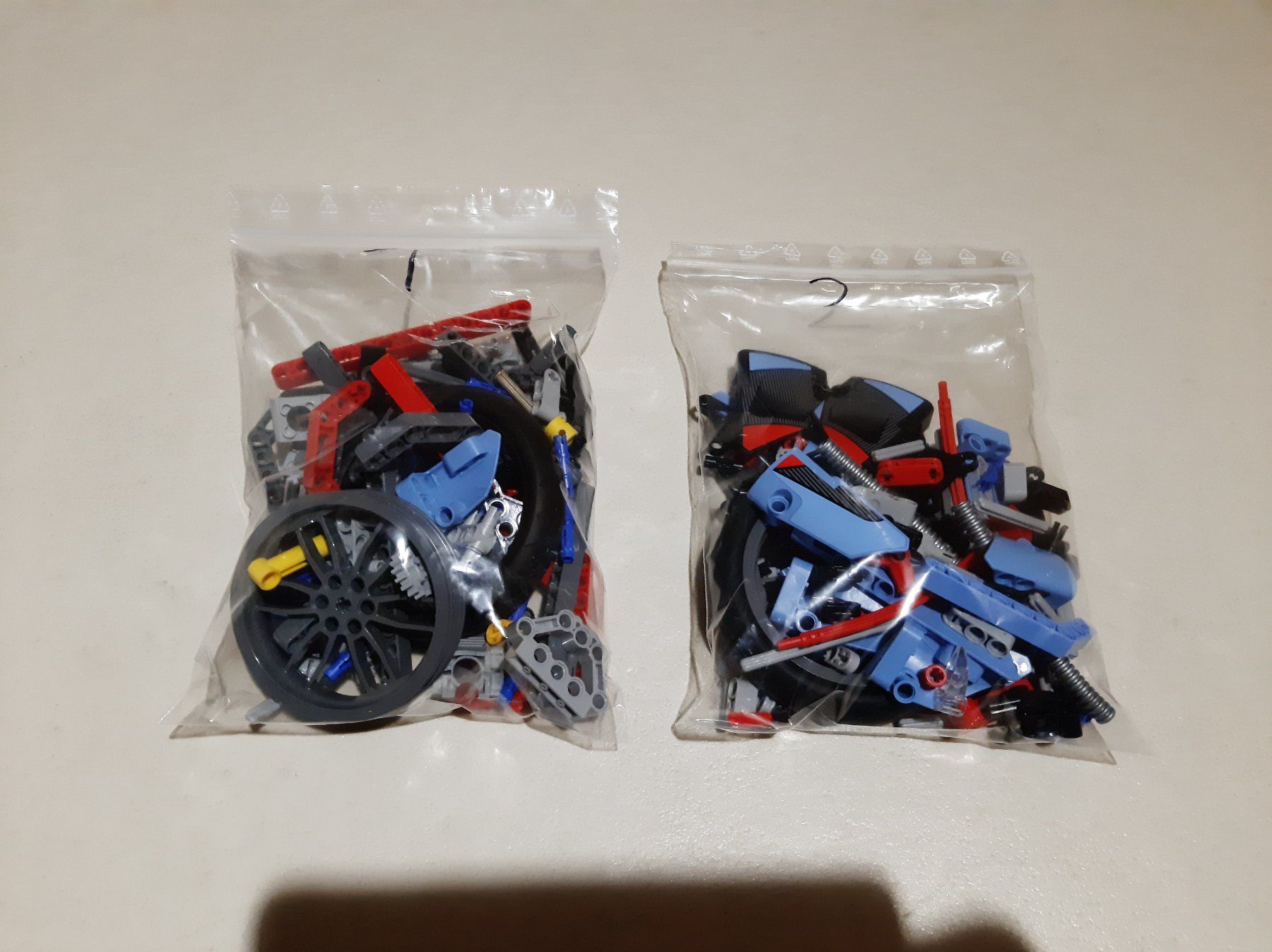 Lego Kit di costruzioni: Lego Technic 42036 Street Motorcycle. – Nuovo (secondo la descrizione) da Tramelan venduto da bragamal 2
