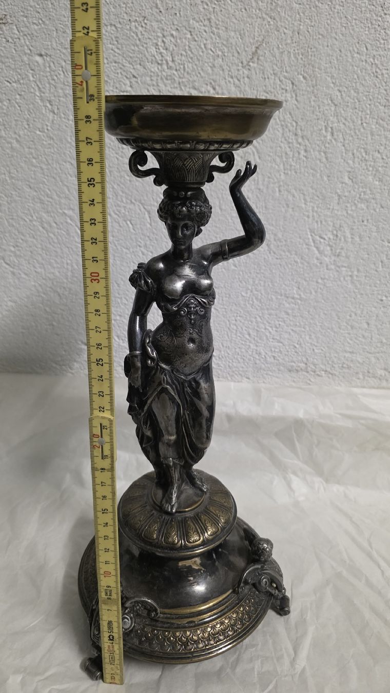 Statuette: Leuchter Figur antik – Usato da Zürich venduto da anna.caterina 3
