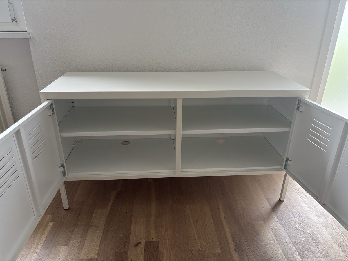 Cassettiere: Metallschrank / Kommode / TV Möbel IKEA PS – Usato da Lanzenhäusern venduto da ann_ghy7 3