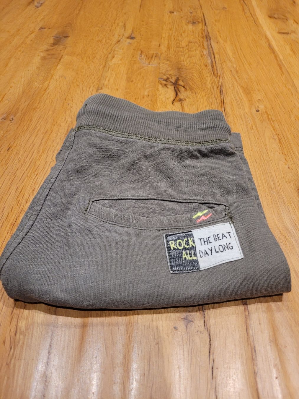 Hosen: 110 - Grösse, Shorts für Junge – Gebraucht aus Nottwil von echtMOMO 5