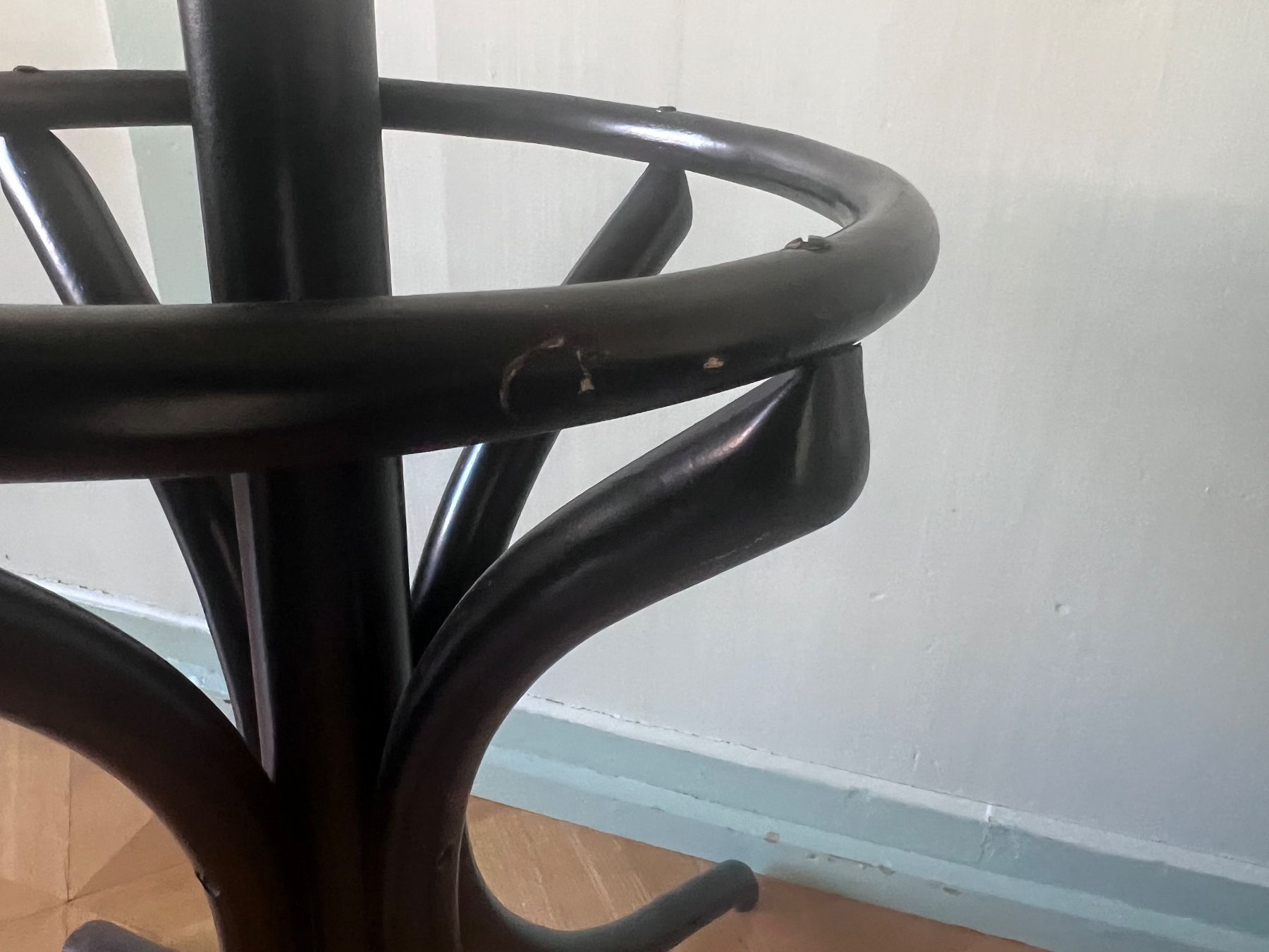 Guardaroba: Garderobe – Usato da Herisau venduto da AKVA 2
