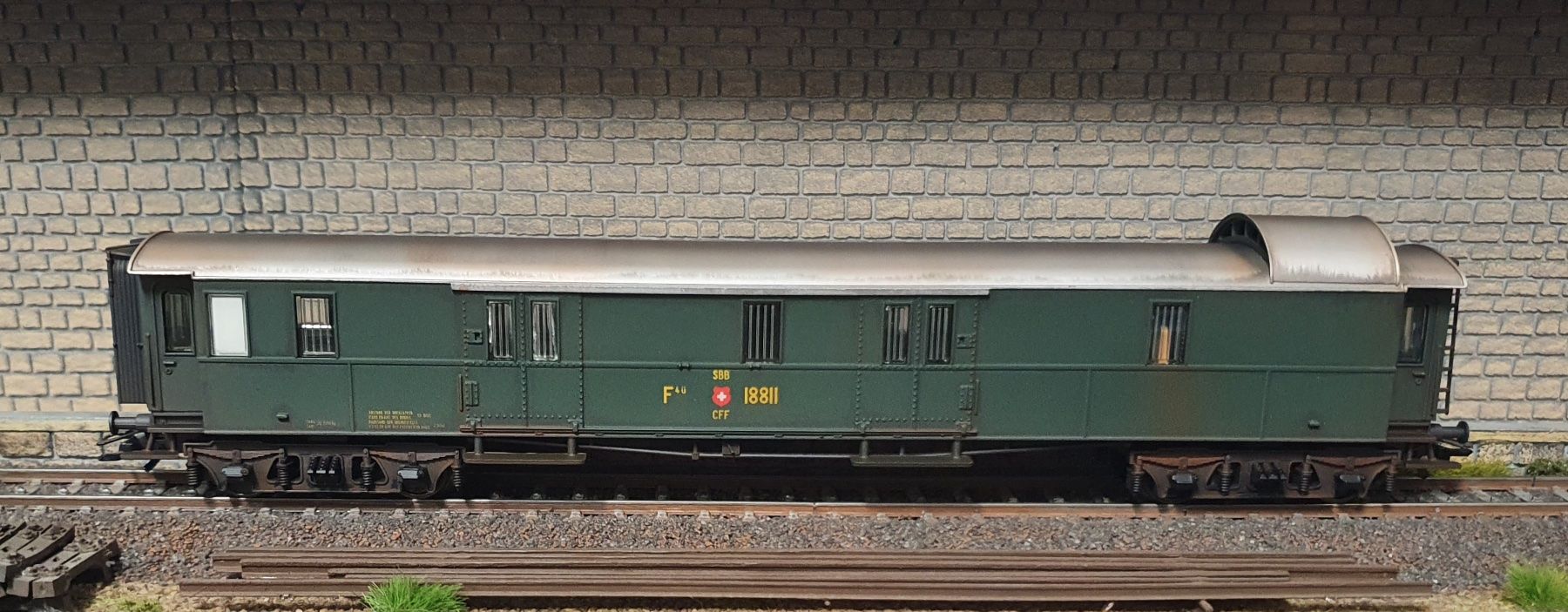 Märklin Modellini di ferrovie: WAGON POSTAL SBB CFF, MARKLIN + PATINE – Usato da Loveresse venduto da FIFILOULOU 2