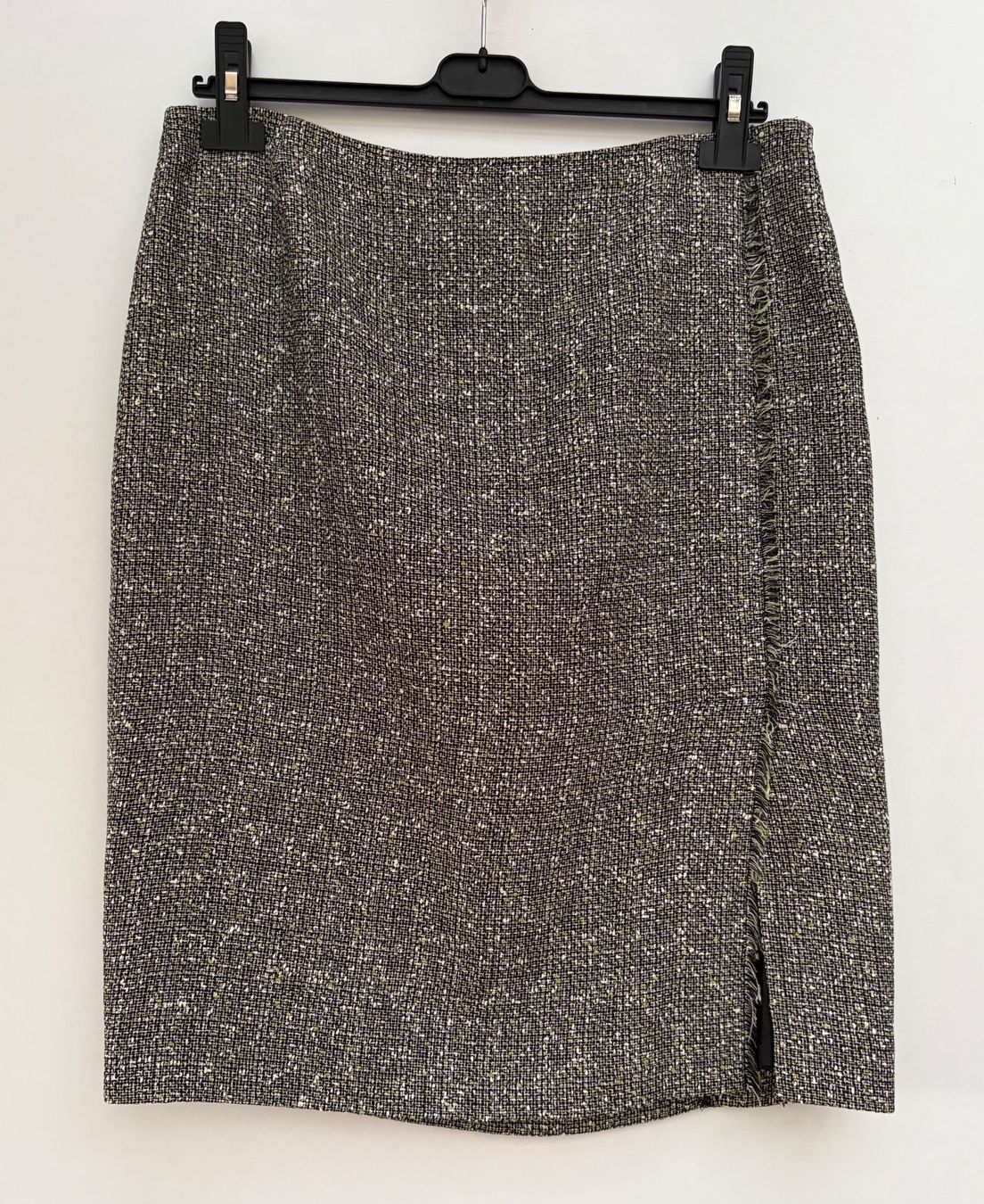 Escada Gonne: Escada Rock Gr.40 ***NEU*** – Nuovo (secondo la descrizione) da Unterägeri venduto da Jutka_04