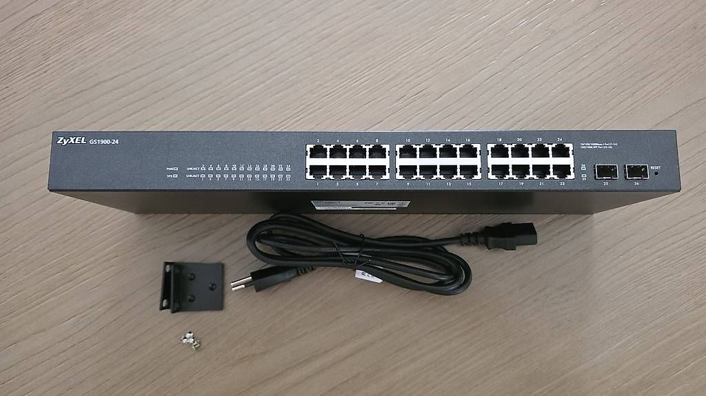 PC: Zyxel GS1900-24 network switch Gigabit – Usato da Balterswil venduto da HTG1 1