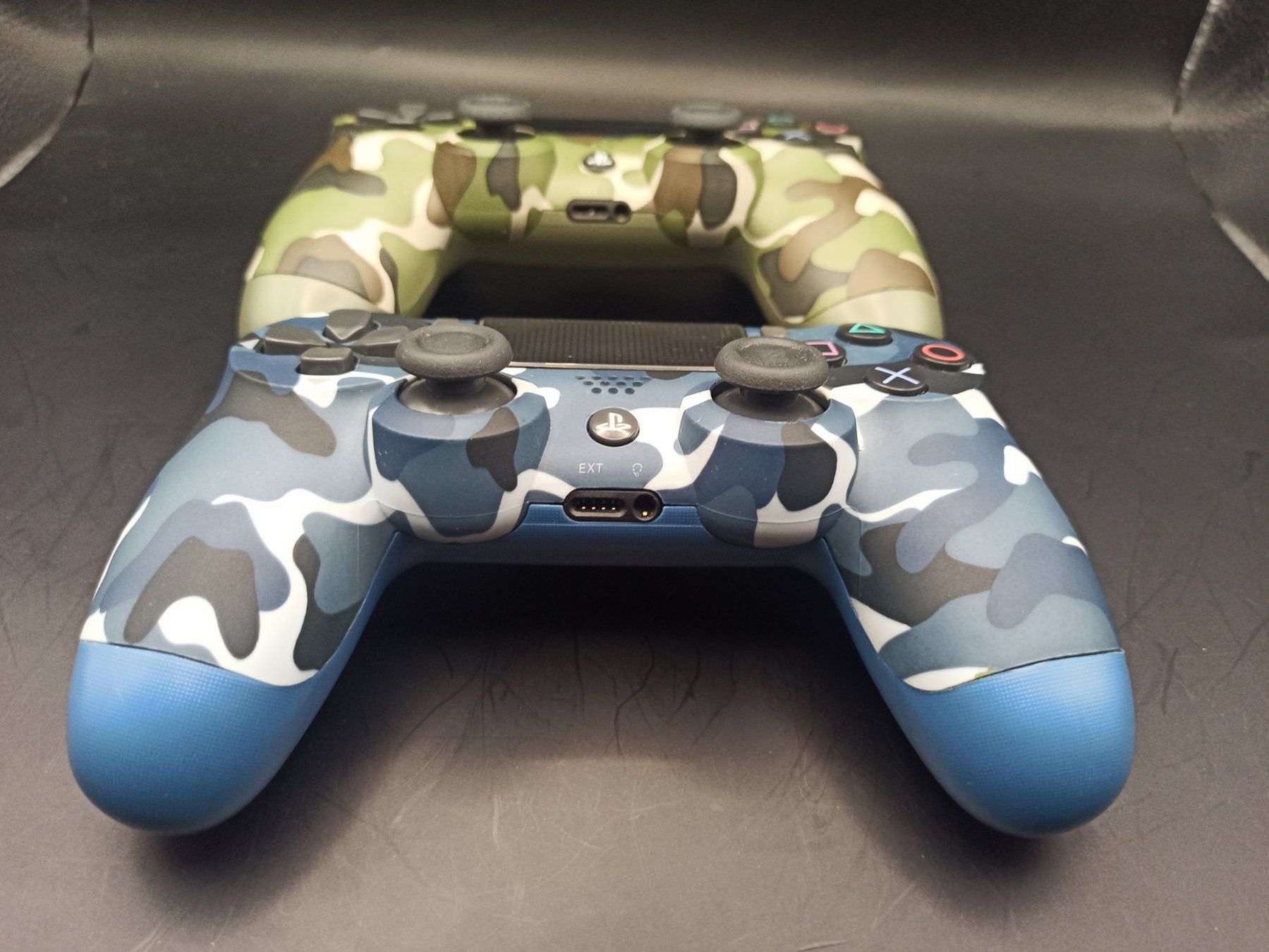 Controller: 2 x Original Controller Sony PS4 Wireless DualShock 4 CAMO – Usato da Oberweningen venduto da mar_87mx 2